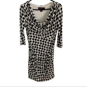 Peck & Peck Houndstooth Plaid Dress 3/4 Sleeves Plunging Neck Size 10